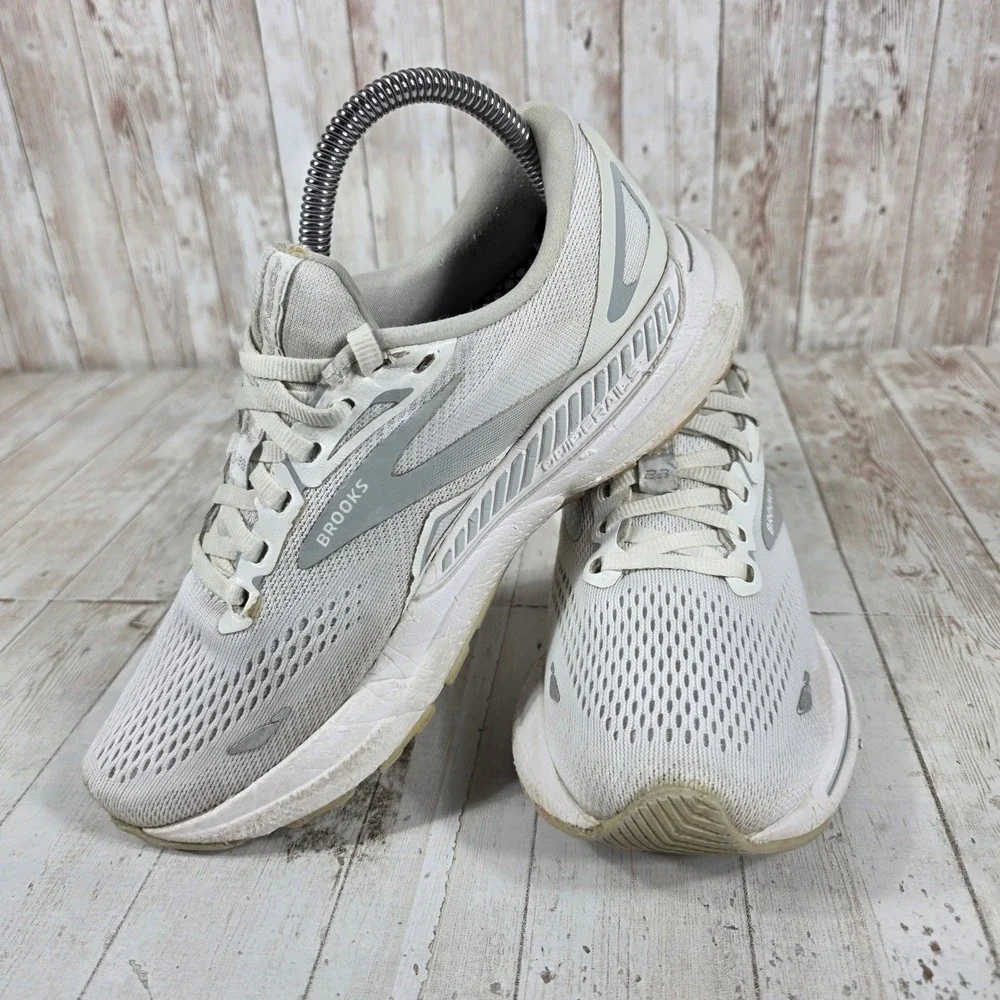 Brooks Adrenaline GTS 23 Womens Running Shoes White Silver 1203811B104 Size 7